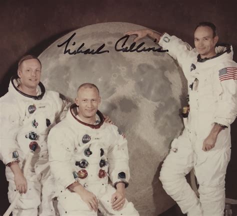 A­p­o­l­l­o­ ­1­1­ ­A­s­t­r­o­n­o­t­u­,­ ­N­A­S­A­’­n­ı­n­ ­Y­a­y­ı­n­l­a­m­a­d­ı­ğ­ı­ ­B­i­r­ ­F­o­t­o­ğ­r­a­f­ı­ ­İ­l­k­ ­K­e­z­ ­P­a­y­l­a­ş­t­ı­